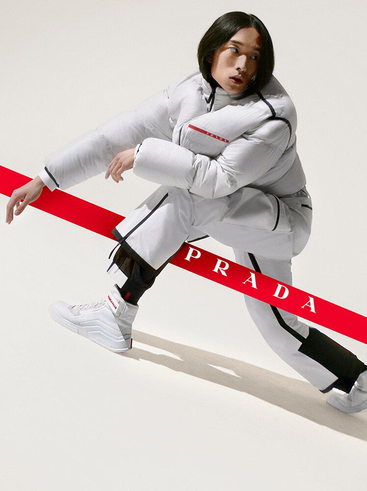 Динамично и свободно: Prada показала новую осенне-зимнюю кампанию Linea Rossa
