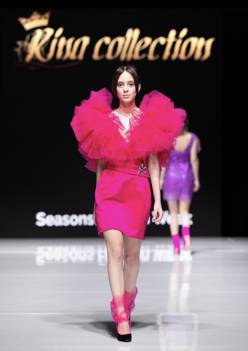 Завершающий день Seasons Fashion Week SS’2022 : коллекция в стиле Tik-Tok, мода вне возраста от George Black